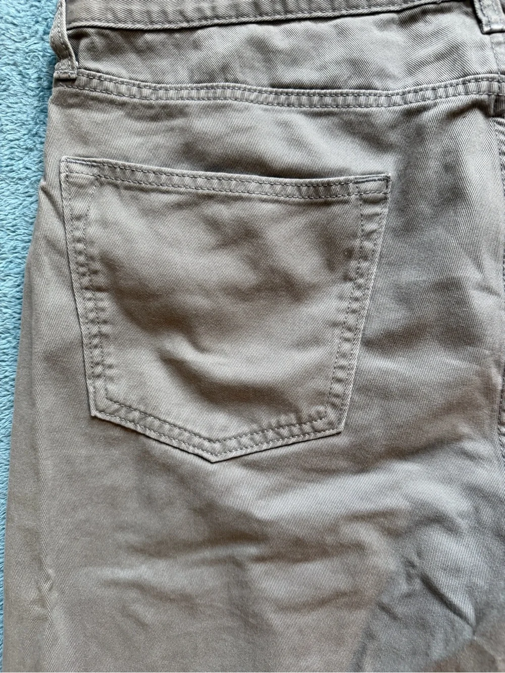 Old Navy Men's Straight Chino Pants in Gray